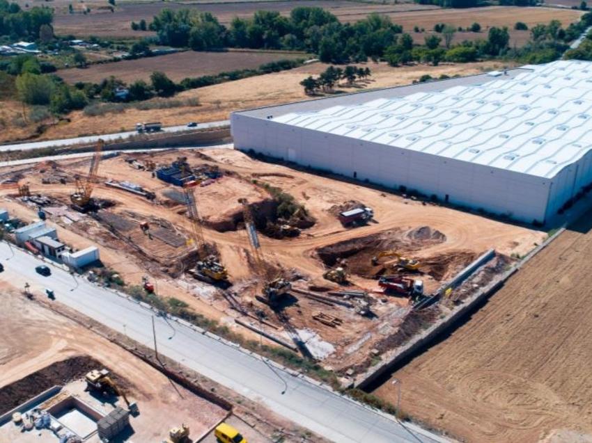 Vista aerea  trabajos de contendión y cimentación en nave industrial en Chiloeches, Guadalajara